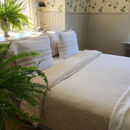 Villamilsten B&B Lidkoping Luaran gambar