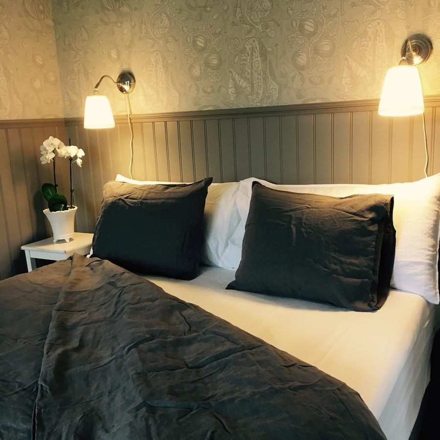 Villamilsten B&B Lidkoping Luaran gambar