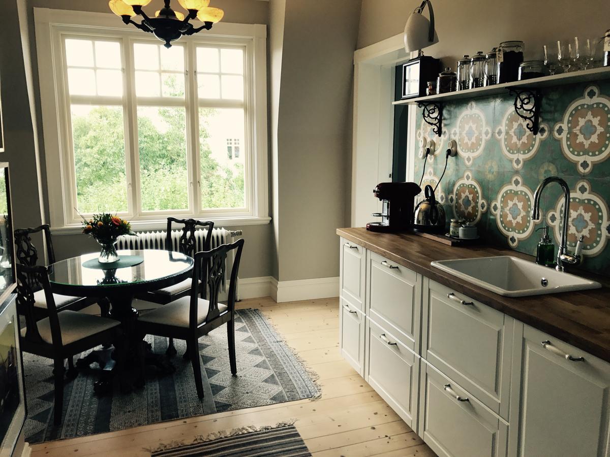 Villamilsten B&B Lidkoping Luaran gambar